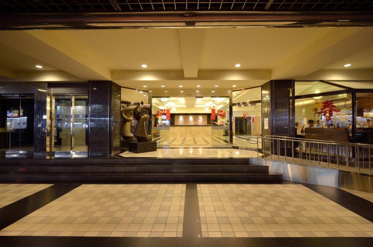 Ever Delightful Business Hotel Chiayi City Exteriör bild