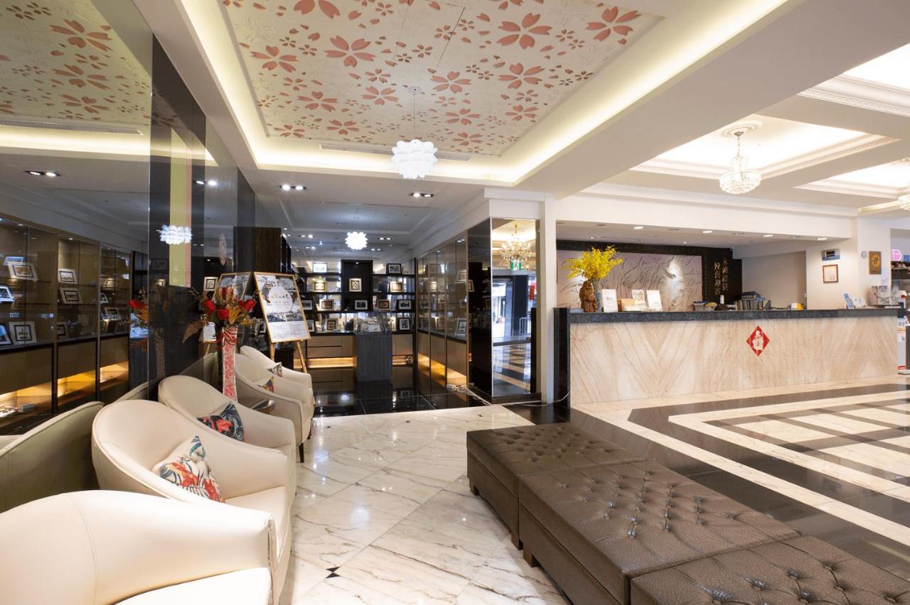 Ever Delightful Business Hotel Chiayi City Exteriör bild